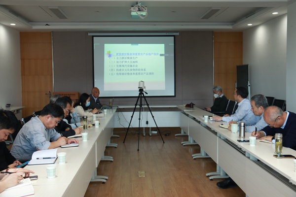 0fd4a996f4e64a0e938612d43a240633.jpg 会场.jpg