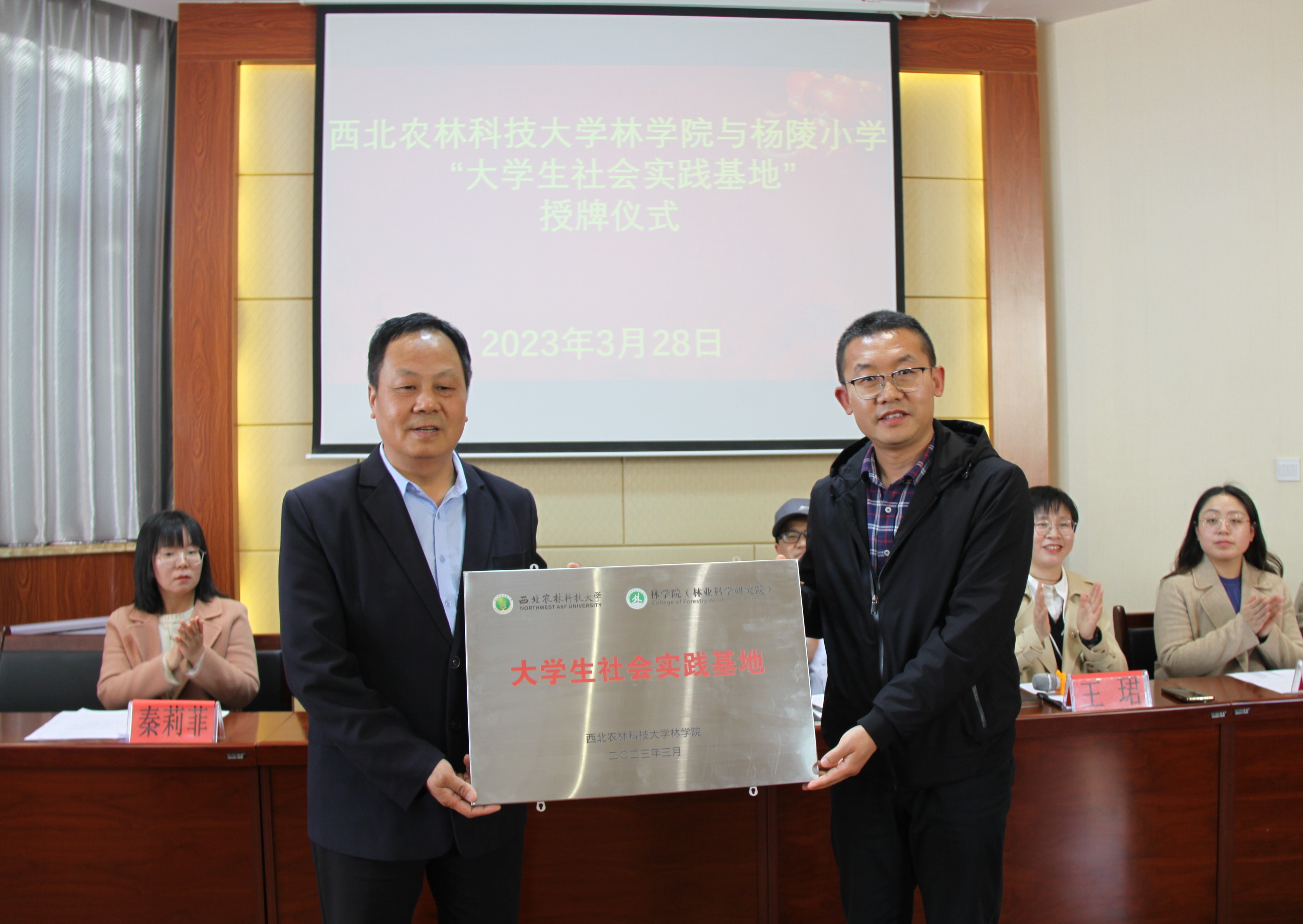 e3a9e76cfca641419cf7f744aa2b9faf.jpg e3a9e76cfca641419cf7f744aa2b9faf.jpg