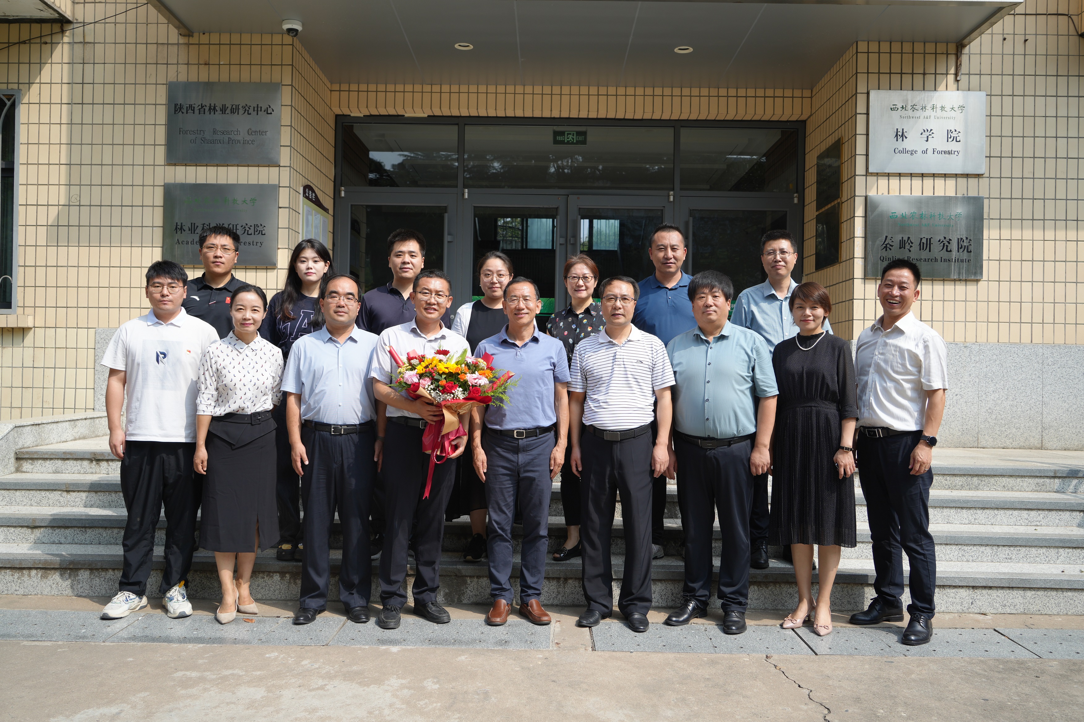 51d0bee6efb04f1994f061d9ee4681bd.jpg 51d0bee6efb04f1994f061d9ee4681bd.jpg